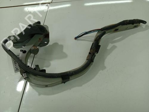 Used Hinge/Door check strap Hinge/Door check strap 34778492 34778492
