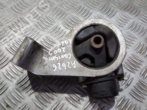 Used Engine mount Engine mount MITSUBISHI CARISMA (DA_) 1.9 DI-D (DA5A) (102 hp) 33486889 33486889