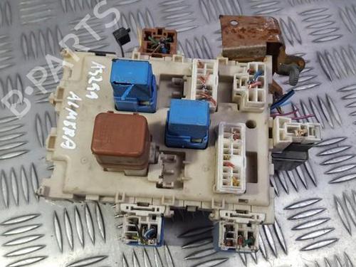 fuse-box-nissan-primera-hatchback-p12-2002-33493114 main image