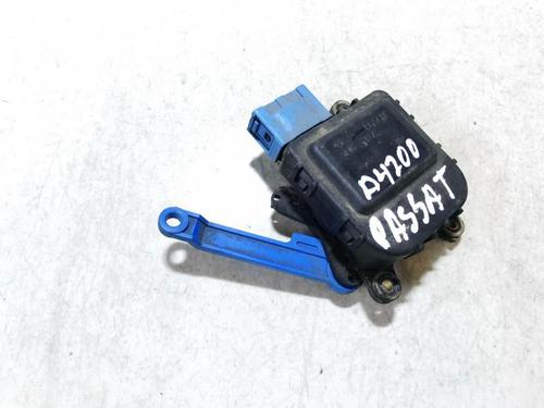 Used Electronic module Electronic module VW PASSAT B5 Variant (3B5) 1.9 TDI (110 hp) 33518112 33518112