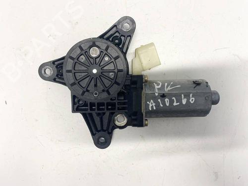 Used Left front window motor Left front window motor MERCEDES-BENZ VITO Bus (W639) 109 CDI (639.701, 639.703, 639.705) (88 hp) 35024118 35024118