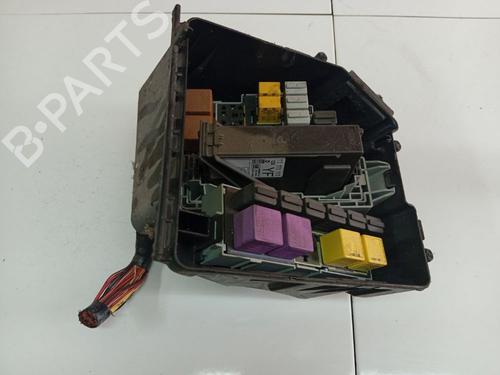 Used Fuse box Fuse box 38630080 38630080