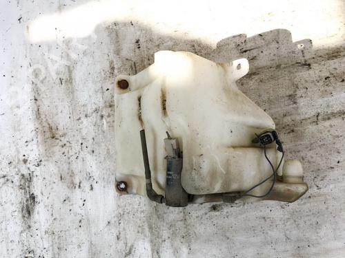Used Windscreen washer tank Windscreen washer tank MAZDA 626 IV Hatchback (GE) 2.0 D GLX Comprex (GEFP) (75 hp) 35868216 35868216