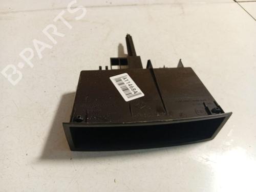 Used Glove box Glove box 37093209 37093209