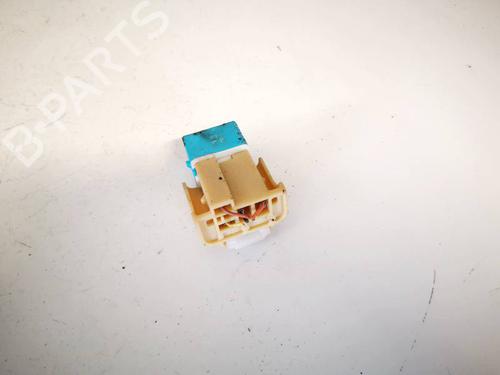 Used Other LEXUS IS II (_E2_) 220d (ALE20) (177 hp) 32540912