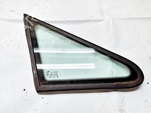 Vidro triangular frente direito Vidro triangular frente direito 35643133 35643133
