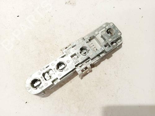lamp-holder-audi-a4-b5-8d2-1994-1995-1996-1997-1998-1999-2000-2001-34908470 main image