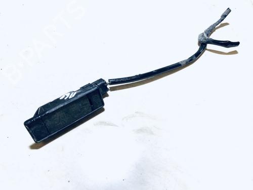 licence-plate-light-peugeot-307-3ac-2000-2001-2002-2003-2004-2005-2006-2007-2008-2009-2010-2011-2012-35565707 main image