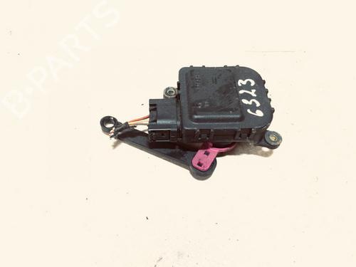Used Electronic module Electronic module VW BORA I (1J2) 1.9 TDI (101 hp) 33072586 33072586