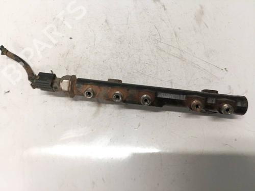 Injection rail FORD FIESTA VI (CB1, CCN) 1.6 TDCi | BP35034419M98 - Image 2