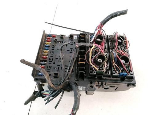 Used Fuse box Fuse box CHRYSLER VOYAGER / GRAND VOYAGER III (GS_, NS_) 2.5 TD (116 hp) 33079753 33079753