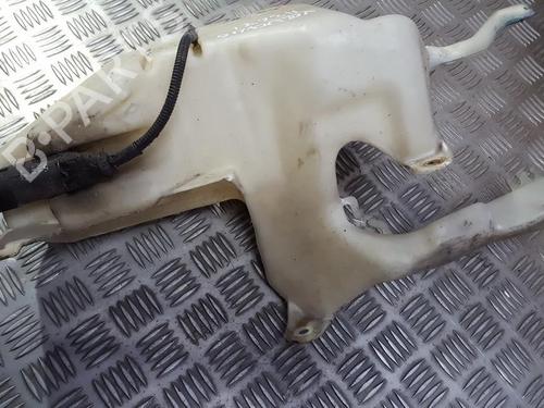 Used Windscreen washer tank Windscreen washer tank VOLVO V40 Estate (645) 1.9 TD (90 hp) 35674202 35674202