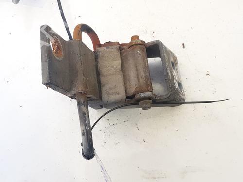 hingedoor-check-strap-audi-a4-b5-8d2-1994-1995-1996-1997-1998-1999-2000-2001-32878056 main image