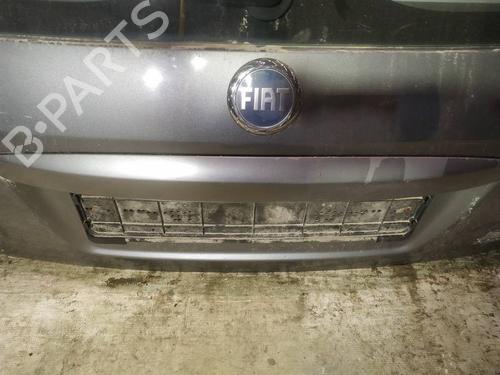 Used Tailgate trim Tailgate trim 34949959 34949959
