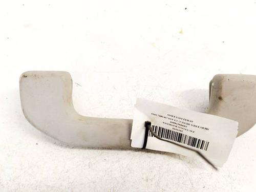 Used Interior roof handle Interior roof handle 38641038 38641038