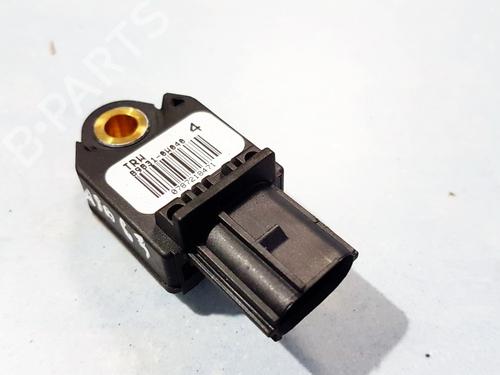 Used Electronic module Electronic module LEXUS IS II (_E2_) 220d (ALE20) (177 hp) 33100330 33100330