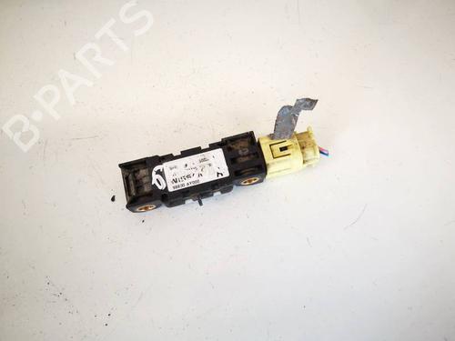 Used Electronic module NISSAN PRIMERA Hatchback (P12) 1.9 dCi (120 hp) 32961155