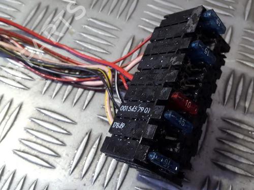 Used Fuse box Fuse box MERCEDES-BENZ E-CLASS (W210) E 290 Turbo-D (210.017) (129 hp) 33494603 33494603