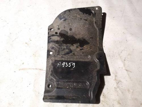 Used Underbody protection Underbody protection TOYOTA AURIS (_E15_) 2.0 D-4D (ADE150_, ADE150R) (126 hp) 35229939 35229939