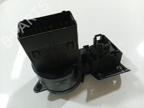 Switch VW PASSAT B5 Variant (3B5) 1.9 TDI | BP34873969I30 - Image 2
