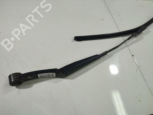 front-windshield-wiper-arm-kia-ceed-hatchback-ed-2006-2007-2008-2009-2010-2011-2012-33487209 main image