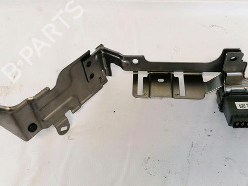Used Fuse box Fuse box HONDA CR-V IV (RM_) 2.0 AWD (RE5, RM2) (155 hp) 33065998 33065998