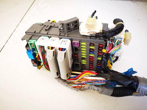 Used Fuse box Fuse box HONDA CR-V III (RE_) 2.2 i-DTEC 4WD (RE6) (150 hp) 34203781 34203781