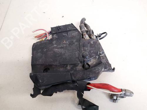 Used Fuse box Fuse box FORD FOCUS III 1.0 EcoBoost (125 hp) 32932763 32932763