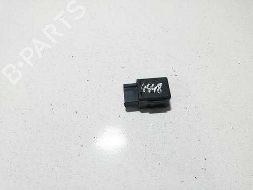 other-nissan-primera-hatchback-p12-2002-33506644 main image