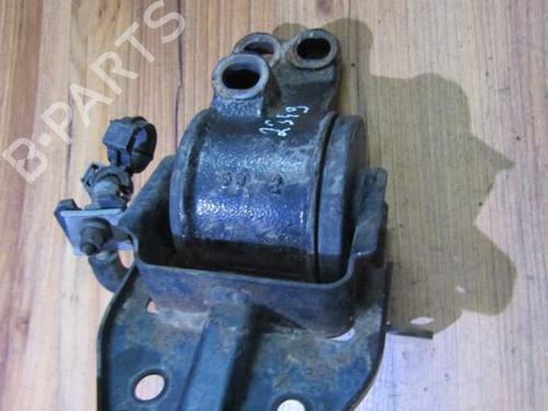 Used Engine mount Engine mount MAZDA 626 IV Hatchback (GE) 2.0 i (GE10S1) (115 hp) 33480690 33480690