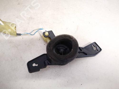 speaker-subaru-tribeca-b9-2005-32927851 main image