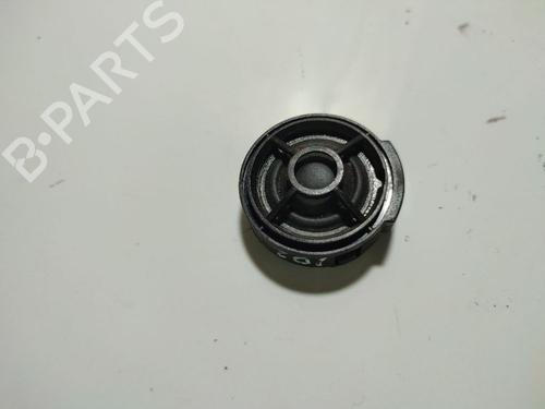speaker-audi-a3-8l1-1996-1997-1998-1999-2000-2001-2002-2003-2004-2005-2006-32567188 main image