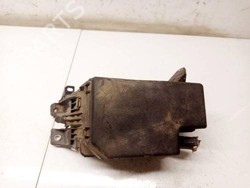 Used Fuse box Fuse box 34203705 34203705