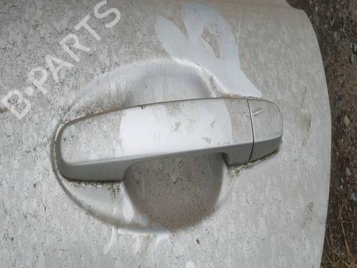 rear-left-exterior-door-handle-toyota-avensis-_t25_-2003-2004-2005-2006-2007-2008-35380711 main image