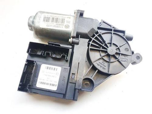 Used Right front window motor Right front window motor MERCEDES-BENZ E-CLASS (W212) E 200 CDI / BlueTEC (212.005, 212.006) (136 hp) 36548270 36548270