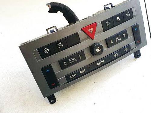 Used Climate control Climate control 35069910 35069910