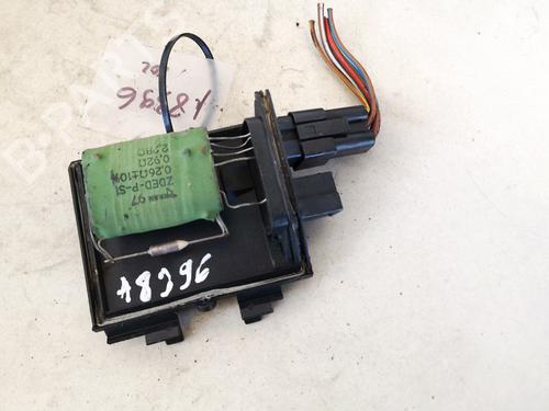 Used Heater resistor Heater resistor AUDI 80 B3 Saloon (893, 894, 8A2) 1.8 (75 hp) 35394177 35394177