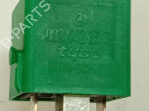 Electronic sensor MERCEDES-BENZ A-CLASS (W169) A 180 CDI (169.007, 169.307) | BP35971843M84 - Image 4