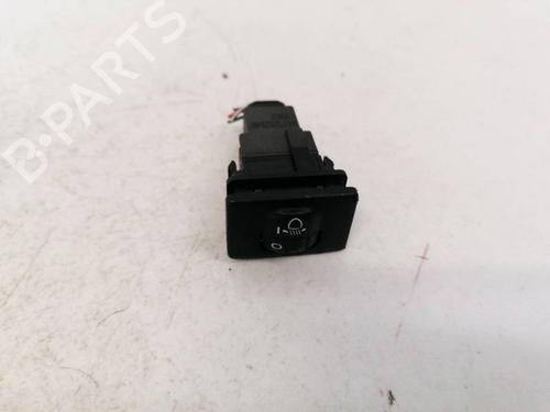 switch-toyota-auris-_e15_-2006-2007-2008-2009-2010-2011-2012-2013-35370129 main image