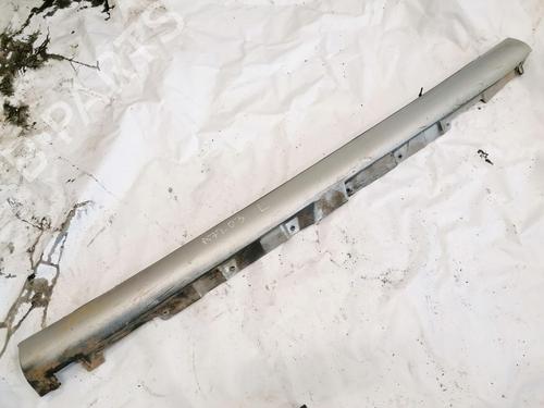 Venstre sidekjole Venstre sidekjole TOYOTA AVENSIS (_T25_) 2.0 D-4D (CDT250_, CDT250R) (116 hp) 35502877 35502877