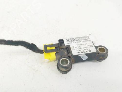 Used Electronic module Electronic module VOLVO V40 Estate (645) 1.9 DI (102 hp) 32584778 32584778