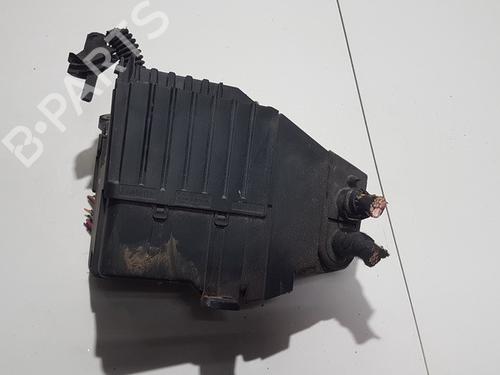 Used Fuse box Fuse box VOLVO XC60 I SUV (156) D5 AWD (205 hp) 33107522 33107522