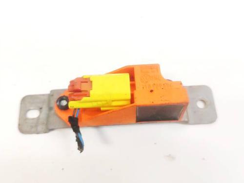 Used Electronic module VW TOURAN (1T1, 1T2) 2.0 FSI (150 hp) 32627594