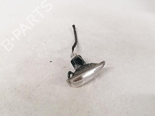 Used Left side indicator Left side indicator OPEL ZAFIRA / ZAFIRA FAMILY B (A05) 1.9 CDTI (M75) (150 hp) 35573632 35573632