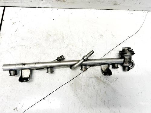 Used Injection rail Injection rail 35250200 35250200
