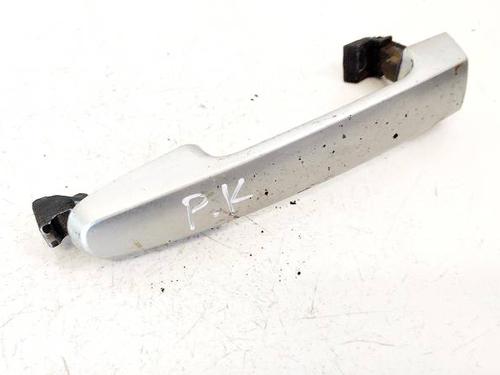 front-left-exterior-door-handle-toyota-rav-4-ii-_a2_-2000-2001-2002-2003-2004-2005-35267486 main image