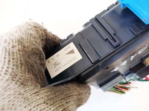 Fuse box FORD MONDEO III (B5Y) 2.0 16V TDDi / TDCi | BP32944795E1 - Image 3