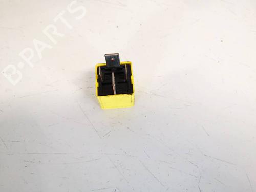 Electronic sensor OPEL VECTRA C (Z02) 2.2 DTI 16V (F69) | BP32590351M84 - Image 2