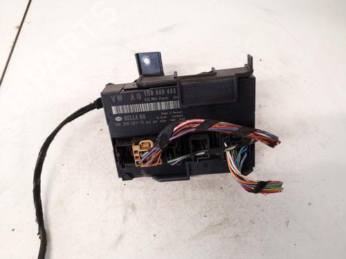 Used Electronic module Electronic module VW TOURAN (1T1, 1T2) 2.0 TDI (136 hp) 35402250 35402250