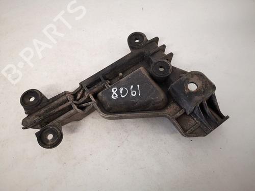 Used Rear bumper bracket Rear bumper bracket 35425567 35425567